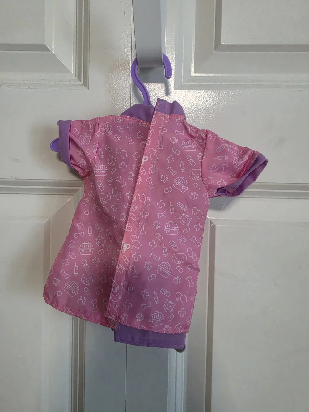 18in doll Pink Play Nurse vet Scrub Top and pants with Toy Stethoscope vet tech